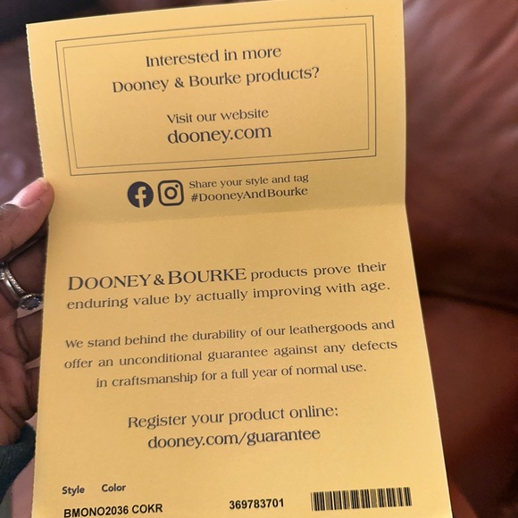 Monogrammed Dooney & Bourke Crossbody Bag💙 - Picture 4 of 4